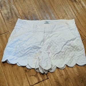 Crown and ivy white design shorts